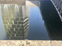 Weerspiegeling in het water