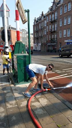 Speels natgehouden Kinkerbrug