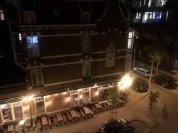 avondbeeld Valeriusstraat hoek Banstraat