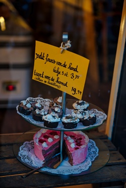 Petit Fours voor de hond