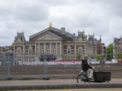 HET CONCERTGEBOUW